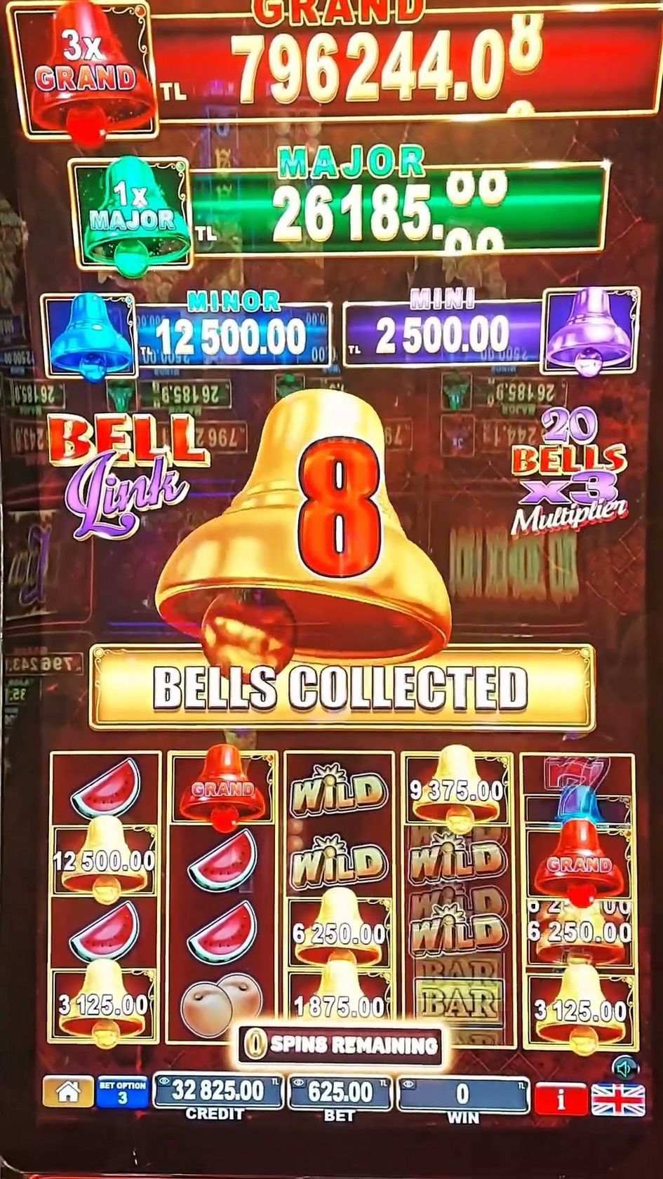 Register with BigWins and play Lightning Live roulette